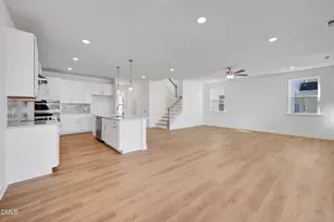 221 Sprenger St, Garner, NC 27529 - Photo 7