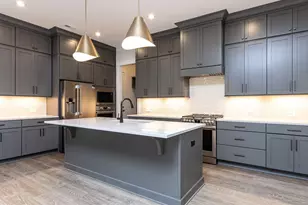 1001 Coldspring Cir, Durham, NC 27705 - Photo 23