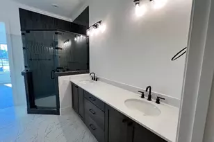 1005 Coldspring Cir, Durham, NC 27705 - Photo 9