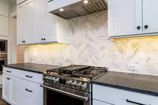 1005 Coldspring Cir, Durham, NC 27705 - Photo 39