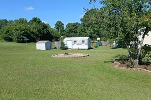 151 Winchester Ave, Coats, NC 27521 - Photo 3