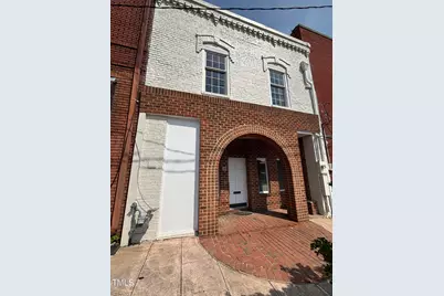 111 N Garnett Street, Henderson, NC 27536 - Photo 1