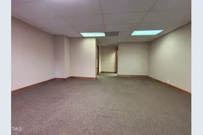 111 N Garnett Street, Henderson, NC 27536 - Photo 5