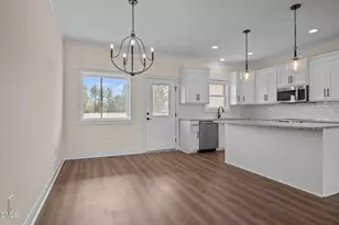 5547 Martys Ct, Bailey, NC 27807 - Photo 7