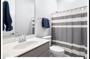 153 Abercorn Cir, Chapel Hill, NC 27516 - Photo 5