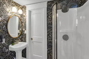 1307 Wake Forest Rd, Raleigh, NC 27604 - Photo 9