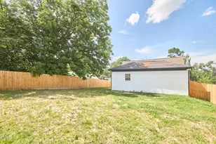 808 Eva St, Durham, NC 27701 - Photo 9