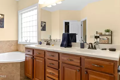 100 Tower Ridge Lane, Sanford, NC 27330 - Photo 11