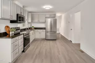 611 W James St, Lillington, NC 27546 - Photo 21