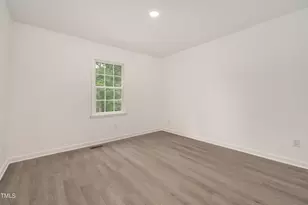 611 W James St, Lillington, NC 27546 - Photo 29