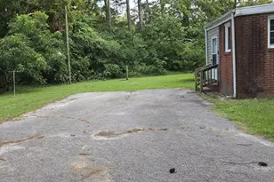 105 S Vance St, Whitakers, NC 27891 - Photo 15