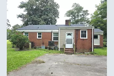 105 S Vance Street, Whitakers, NC 27891 - Photo 17