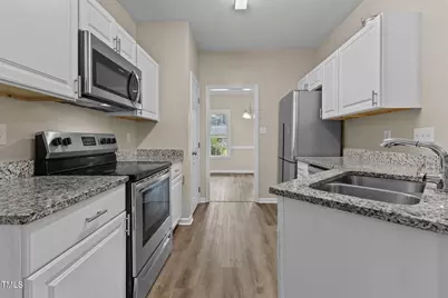 8318 Umstead Drive, Fayetteville, NC 28304 - Photo 15