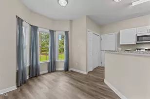 8318 Umstead Dr, Fayetteville, NC 28304 - Photo 17