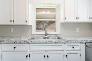 500 N Main St, Four Oaks, NC 27524 - Photo 25