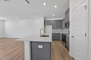 2206 Rabbitbrush St, Durham, NC 27704 - Photo 17