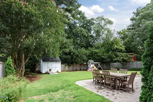 601 Duke Dr, Raleigh, NC 27609 - Photo 55