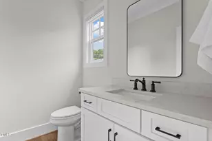 601 Duke Dr, Raleigh, NC 27609 - Photo 41