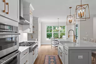 601 Duke Dr, Raleigh, NC 27609 - Photo 15