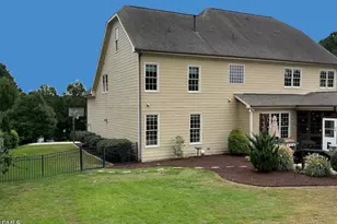 520 Hallburg Ct, Wake Forest, NC 27587 - Photo 3