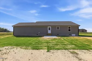 104 Grace Pond Ave, Benson, NC 27504 - Photo 31