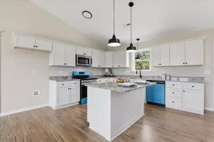 104 Grace Pond Ave, Benson, NC 27504 - Photo 17