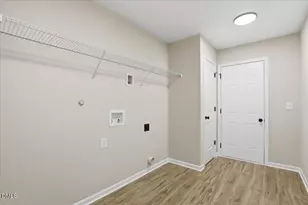 104 Grace Pond Ave, Benson, NC 27504 - Photo 35