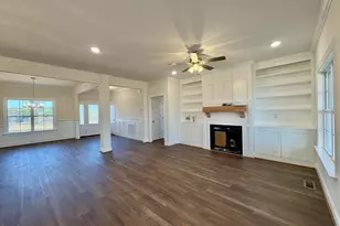 7515 Sweetwater Dr, Nashville, NC 27856 - Photo 9