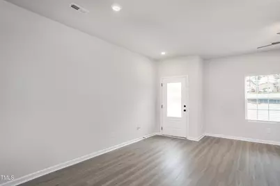 26 Seville Way, Clayton, NC 27520 - Photo 11