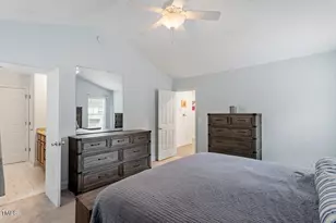 301 Sylvias Ct, Durham, NC 27703 - Photo 19