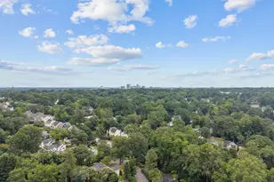 2721 Cartier Dr, Raleigh, NC 27608 - Photo 43