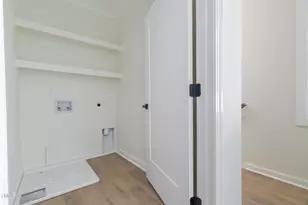 1124 Upchurch St, Raleigh, NC 27610 - Photo 37