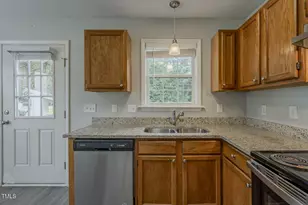 1202 Sumac Cir, Zebulon, NC 27597 - Photo 3