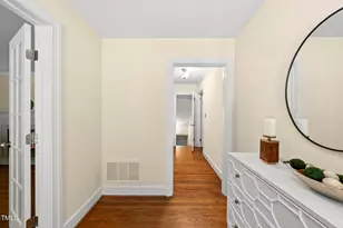 1401 Granada Dr, Raleigh, NC 27612 - Photo 3