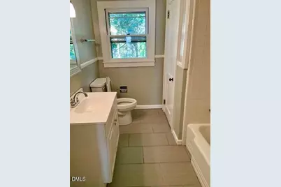 330 W Young Avenue, Henderson, NC 27536 - Photo 5