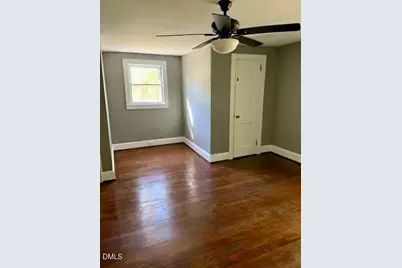 330 W Young Avenue, Henderson, NC 27536 - Photo 7