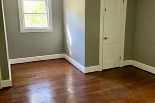 330 W Young Ave, Henderson, NC 27536 - Photo 7