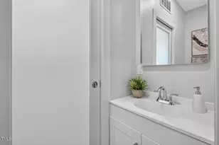 1006 Franklin St, Durham, NC 27701 - Photo 35