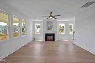 1109 Prominence Dr, Durham, NC 27712 - Photo 5