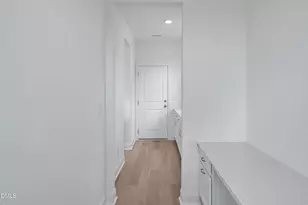 1109 Prominence Dr, Durham, NC 27712 - Photo 9