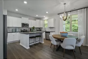 69 White Azalea Wy, Benson, NC 27504 - Photo 3