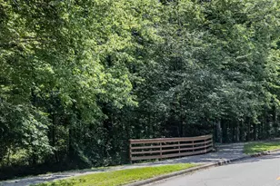 209 Parkmeadow Dr, Cary, NC 27519 - Photo 59