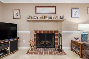 209 Parkmeadow Dr, Cary, NC 27519 - Photo 9