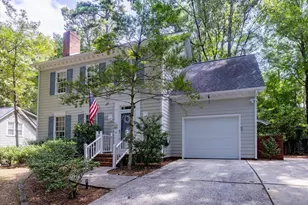 209 Parkmeadow Dr, Cary, NC 27519 - Photo 3