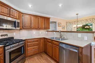 209 Parkmeadow Dr, Cary, NC 27519 - Photo 25