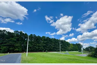 01 158 Business Hwy, Henderson, NC 27536 - Photo 9