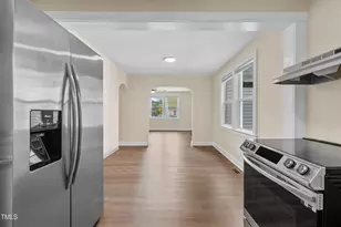 323 Graves St, Reidsville, NC 27320 - Photo 17