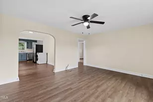 323 Graves St, Reidsville, NC 27320 - Photo 11