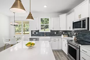 1112 Prominence Dr, Durham, NC 27712 - Photo 9