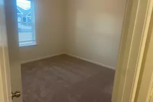 140 E American Marigold Dr, Benson, NC 27504 - Photo 11